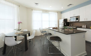 34 Valley Rd, Montclair NJ  07042-2709 exterior
