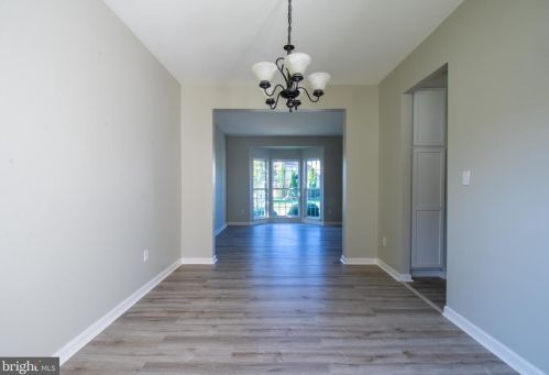 244 Kentland Ave, Dover DE  19901-5292 exterior