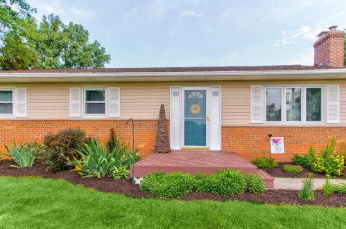 15704 Hillview Rd, Marysville, OH 43040-9724