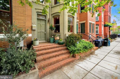 1026 D St, Washington, DC 20003-2138