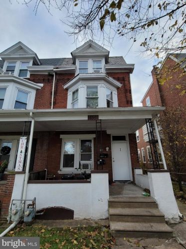 1108 Marshall St, Norristown, PA 19401-4237