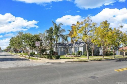 573 Daroca Ave, San Gabriel, CA 91775-2213