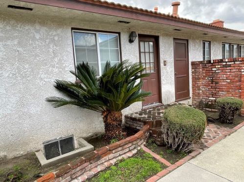 7840 Baysinger St, Downey, CA 90241-2225