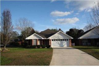 8159 Magnolia Village Dr, Mobile, AL 36695-9191