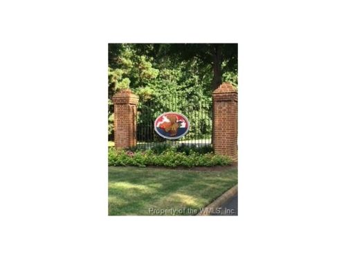 104 Edenbridge, Williamsburg VA  23188 exterior