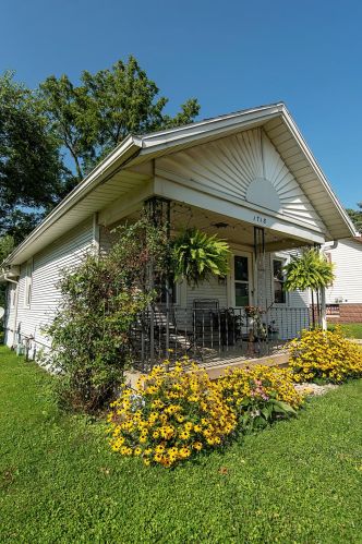 1718 Summit St, Springfield, OH 45503-4539