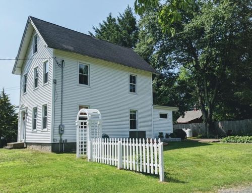 23 Olson Pl, Higganum, CT 06441-4056