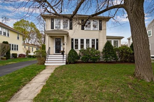 60 Ellicott St, Needham, MA 02492-3602