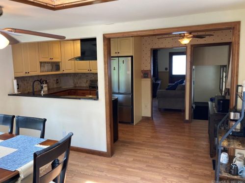 70 Great Plain Rd, Norwich CT  06360-6531 exterior