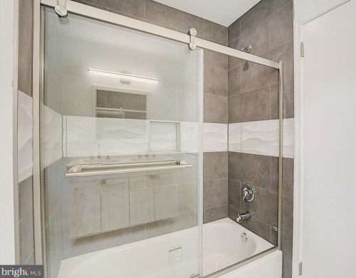 34 Thurston Ave, Trenton NJ  08618-1710 exterior