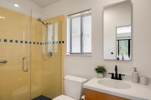 1040 Veronica Springs Rd, Santa Barbara CA  93105-4532 exterior