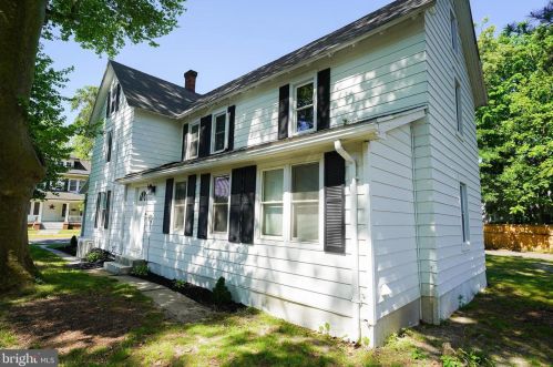 411 6th St, Laurel DE  19956-1363 exterior