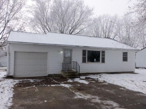 509 2nd St, Hayfield MN  55940-8856 exterior