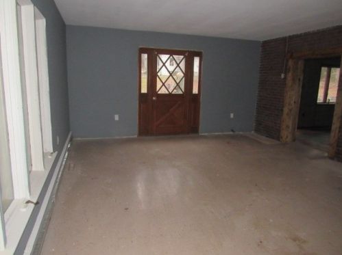 2216 2 St, South Connellsville PA  15425-5313 exterior