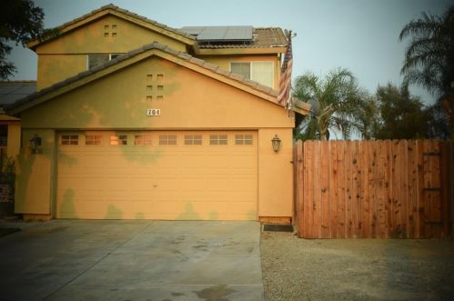 704 Hammer Hill Dr, Newman, CA 95360-9506