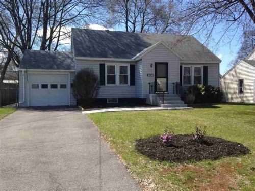 1816 Wagner St, Schenectady, NY 12303-1536