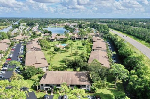 1220 Commonwealth Cir, Naples FL  34116-3625 exterior