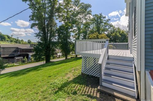 51 Birch Hill Rd, Patterson NY  12563-2317 exterior