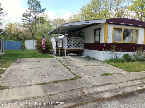 44 Douglas Dr, Jackson Twp NJ 08527-3519 exterior