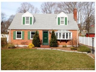 63 Gerard St, Manchester CT  06040-4449 exterior