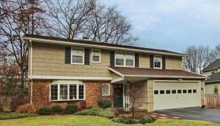 49 Canoe Brook Pkwy, Summit NJ  07901-1401 exterior