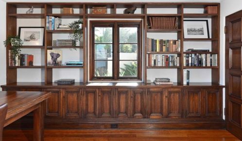 2900 Nichols St, San Diego CA 92106-3426 exterior