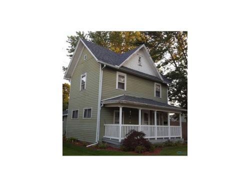608 Palmwood St, Delta, OH 43515-1234
