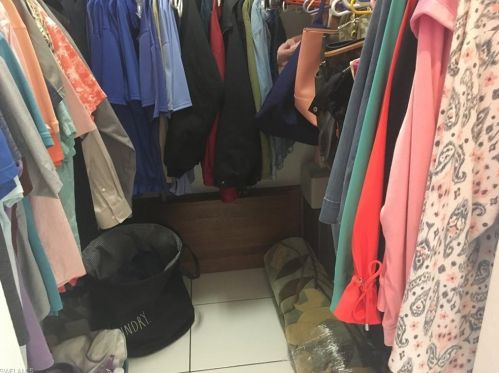 3341 6th Ave, Naples FL  34120-5096 exterior