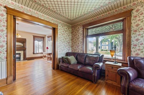 3520 Park St, Darbydale OH  43123-2532 exterior