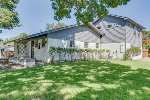 531 Summit Dr, Richardson TX  75081-5121 exterior