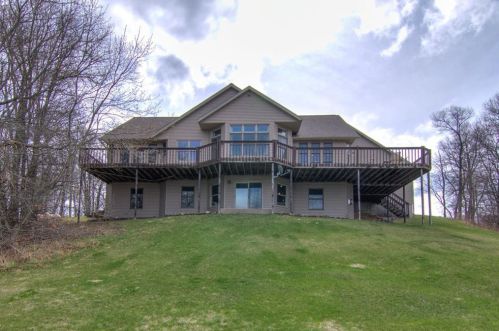 16388 65th St, Bloomer, WI 54724-4251