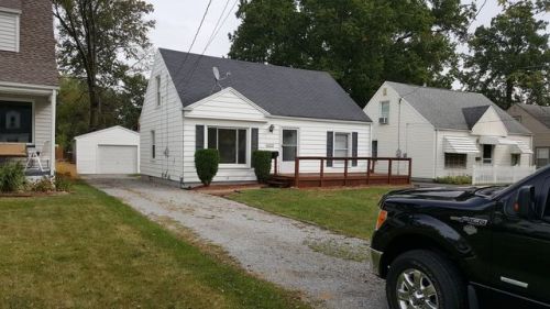3633 Risher Rd, Youngstown, OH 44511-3062