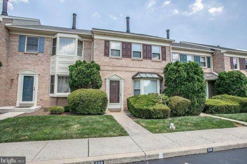506 Hancock Ct, Collegeville, PA 19426-2200