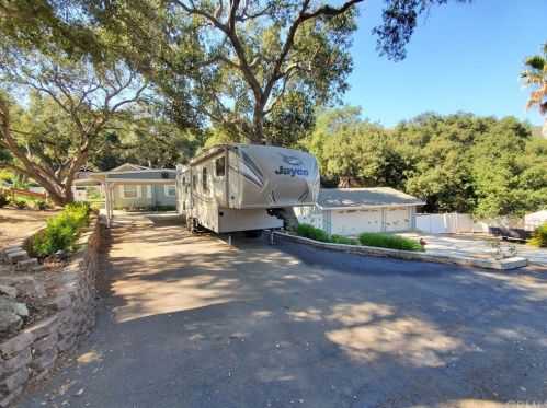 47305 Shady Oaks Ln, Temecula CA 92592-2933 exterior