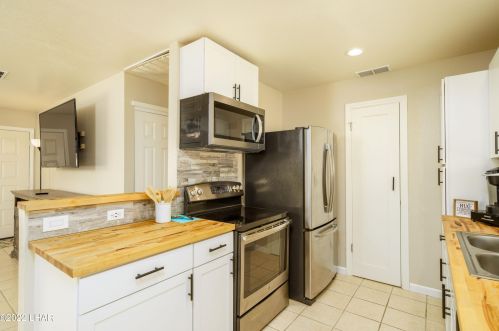 2915 Mcculloch Blvd, Lake Havasu City AZ  86403-5428 exterior