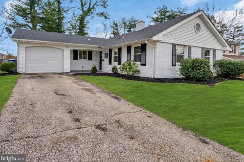 96 Pheasant Ln, Willingboro NJ  08046-2755 exterior