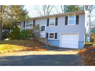 112 Meeting House Ln, Gales Ferry, CT 06339-1730
