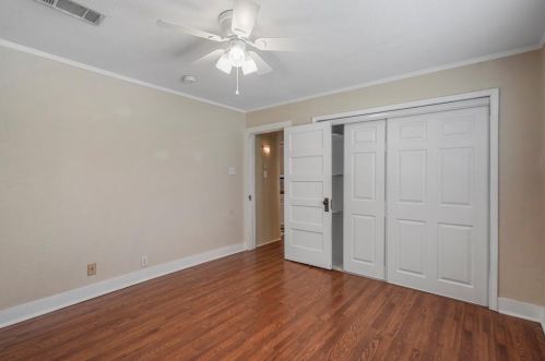 4812 Calmont Ave, Fort Worth TX  76107-5315 exterior