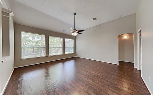 15002 Summer Sunset Dr, Humble, TX 77396-3073