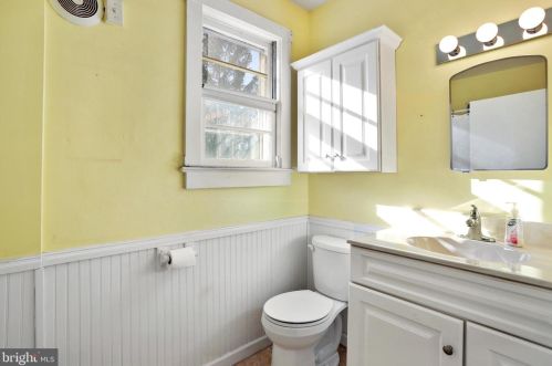 13070 Old Valley Pike, Edinburg VA  22824-3144 exterior