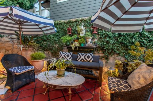 1930 Emerson Ave, Santa Barbara CA 93103-1919 exterior