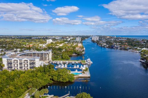 1035 Federal Hwy, Delray Beach FL  33483-5807 exterior