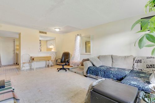 910 Shorewinds, Fort Pierce FL 34949-1537 exterior