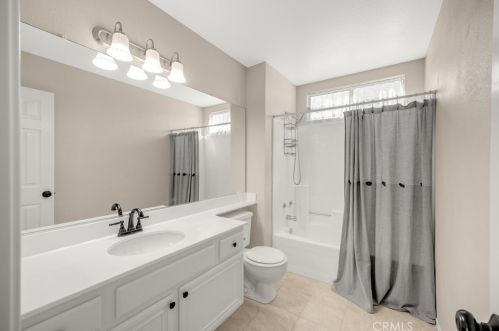 27480 Jon Christian Pl, Temecula CA  92591-6127 exterior