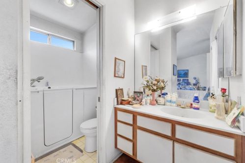 2822 Virginia Ave, West Covina CA  91791-2343 exterior