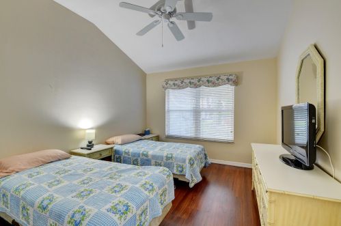 2059 53rd St, Boca Raton FL 33496-3451 exterior