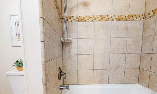 785 Scenic Ave, Santa Rosa CA  95407-8337 exterior