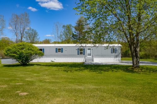 3658 750, Bass Lake IN  46534-8429 exterior