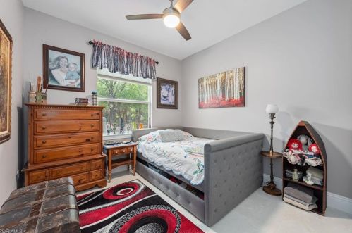 4875 20th Ave, Naples FL  34117-9194 exterior