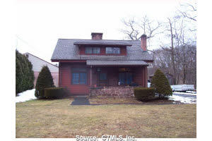 671 Main St, Cromwell, CT 06416-1429